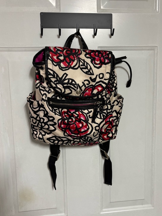 Coach poppy daisy back pack f16582 main image 6